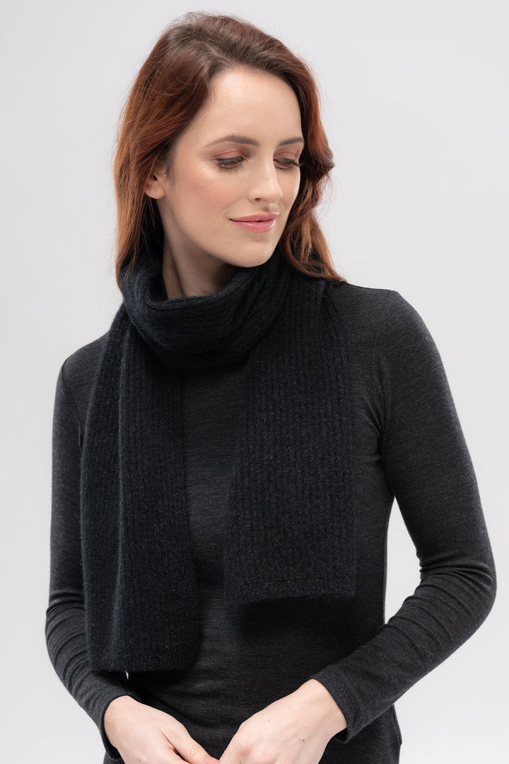 Unisex Ribbed Scarf Jet 0578