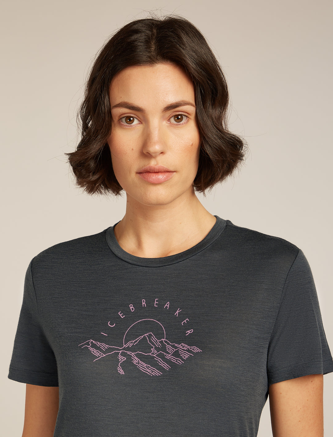 Womens Merino 150 Tech Lite S S T-Shirt Sunrise Summit Obsidian 0A576O