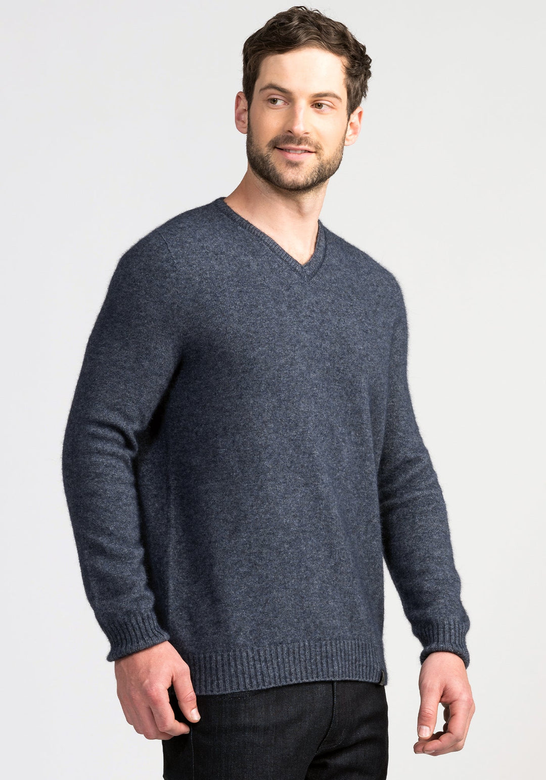 Mens Classic V Sweater River 1968