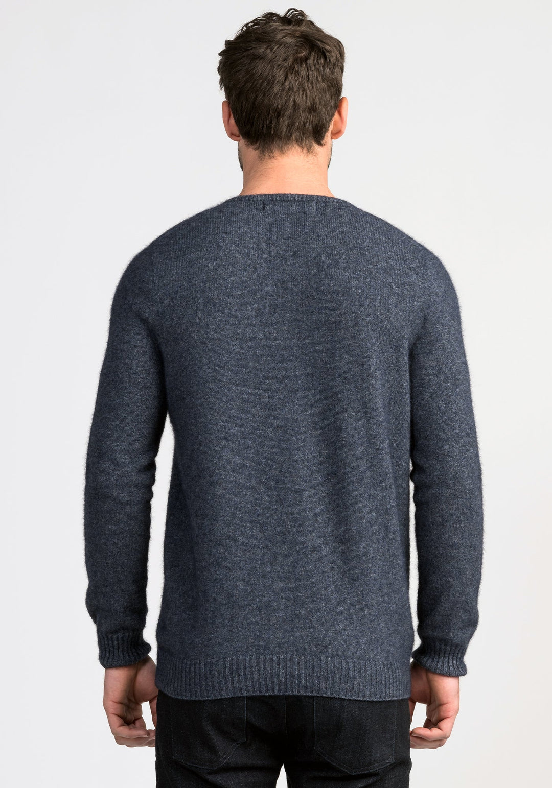 Mens Classic V Sweater River 1968