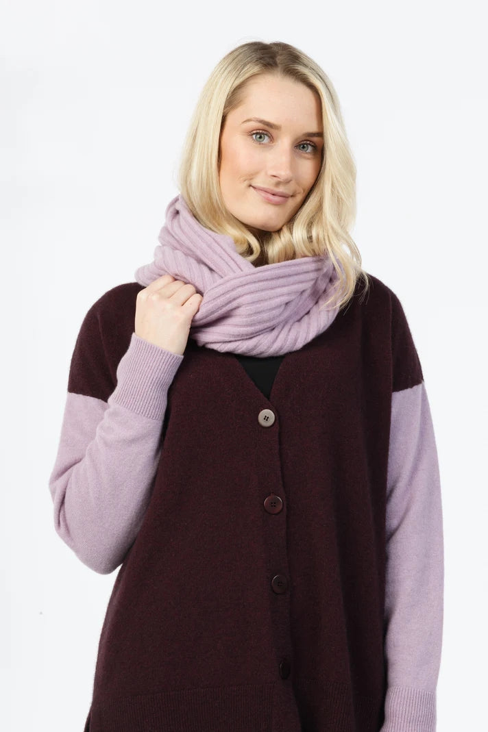 Womens Ribbed Loop Scarf