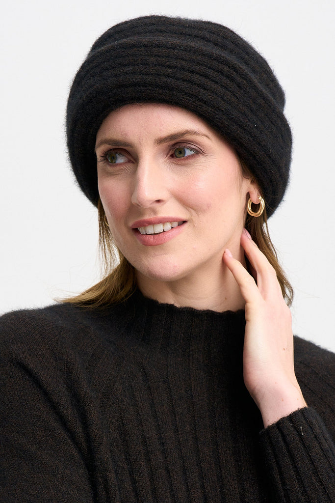 Womens Merinomink Felted Hat Jet 008009