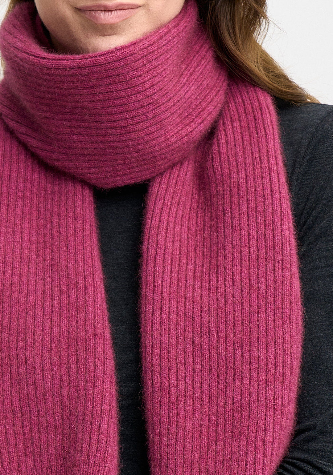 Unisex Ribbed Scarf Magnolia 0578