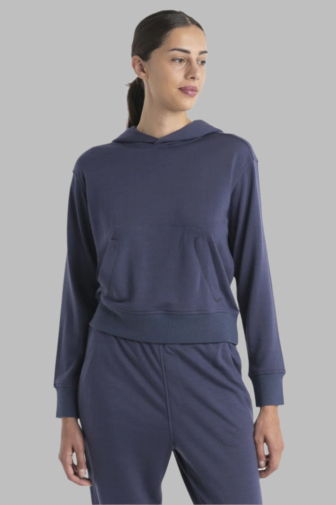 Womens Merino Crush II Long Sleeve Hoodie Graphite 0A56T6