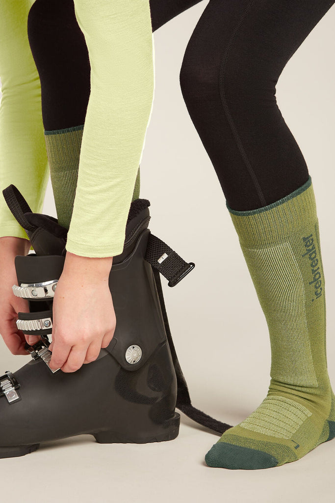 Womens Merino Ski+ Light Over The Calf Socks Olive/Obsisian  0A573U