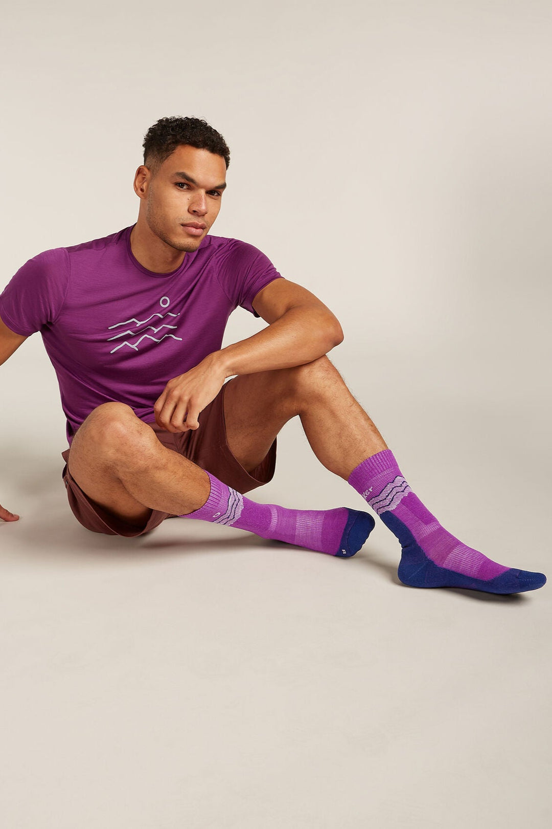 Mens Merino Hike+ Medium Crew Socks Across the Peaks Passion/Royal Navy 0A578Z