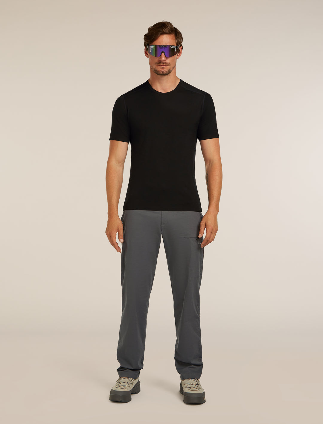 Mens 200 Oasis SS Crewe Black 104509