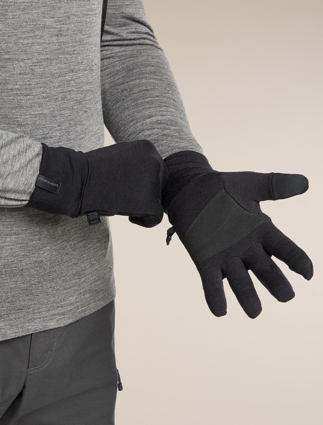 Adult Sierra Gloves Black 104829