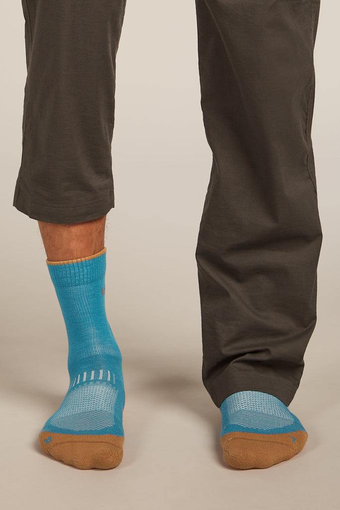 Mens Merino Hike+ Light Crew Socks Topaz/Trail 0A578O