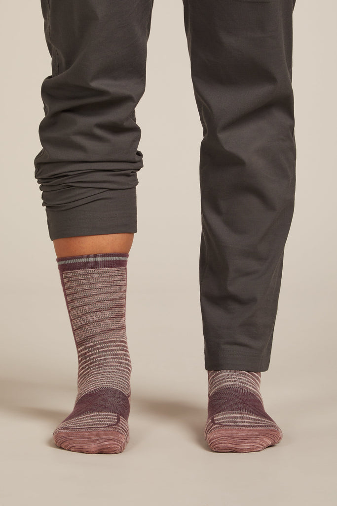 Womens Merino Blend Run+ Ultralight Crew Socks Summit FD Java/Acid Pink 0A578X