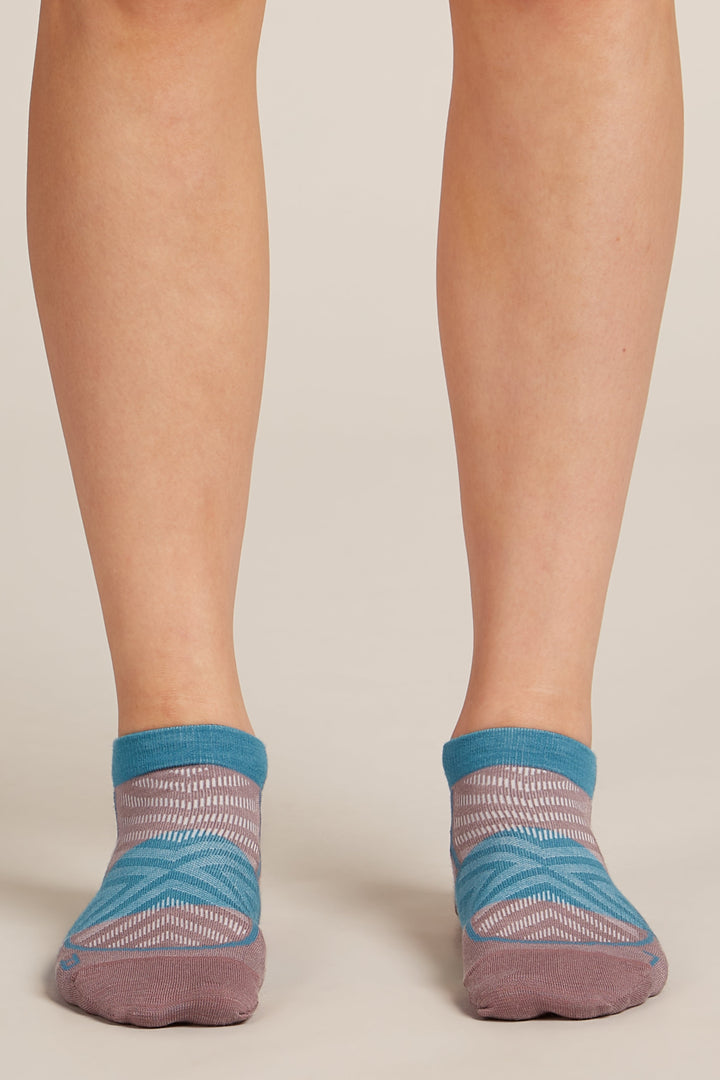 Womens  Merino Run+ Ultralight Micro Socks Summit/Topaz 0A56VJ