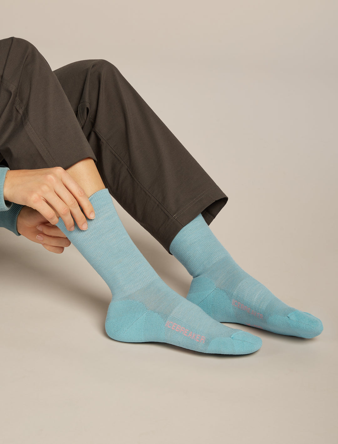 Womens Merino Lifestyle Light Crew Socks Hydro /Acid Pink IBN313