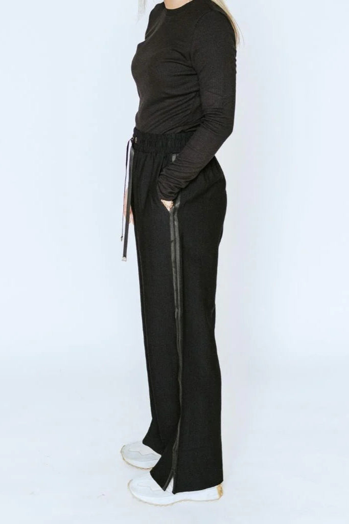 Indiana Womens Wide Leg Pants - Black/Satin