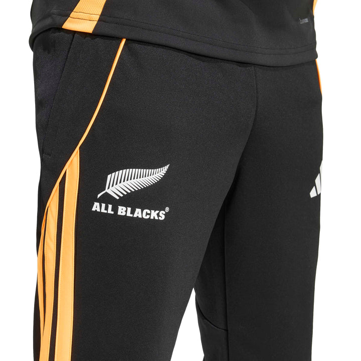 All Black Track Pant JV9964