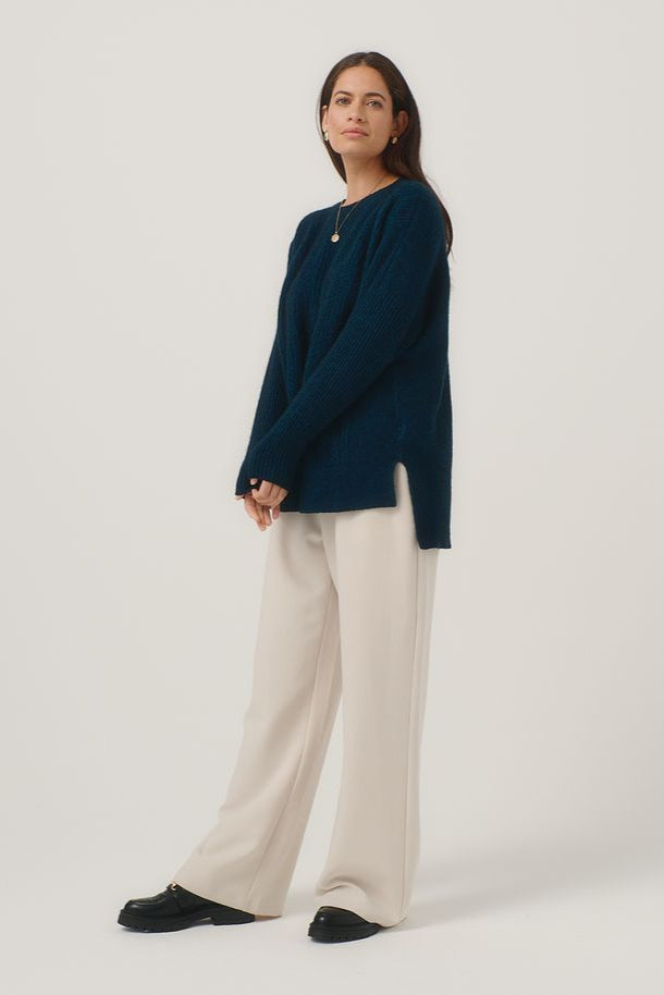 Womens Cleo Sweater 100370