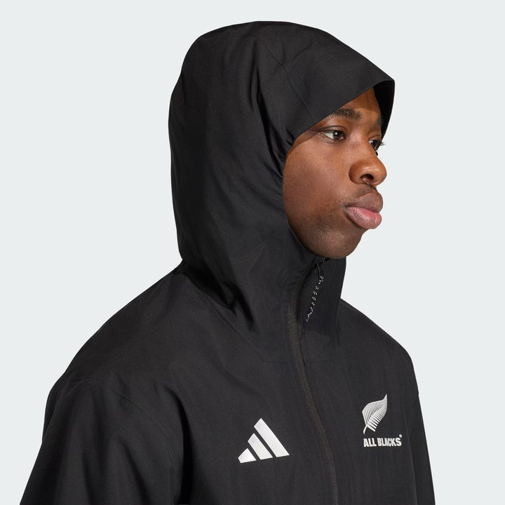 All Blacks Terrex Multi 2L CLIMAPROOF Rain Jacket Black KR5084