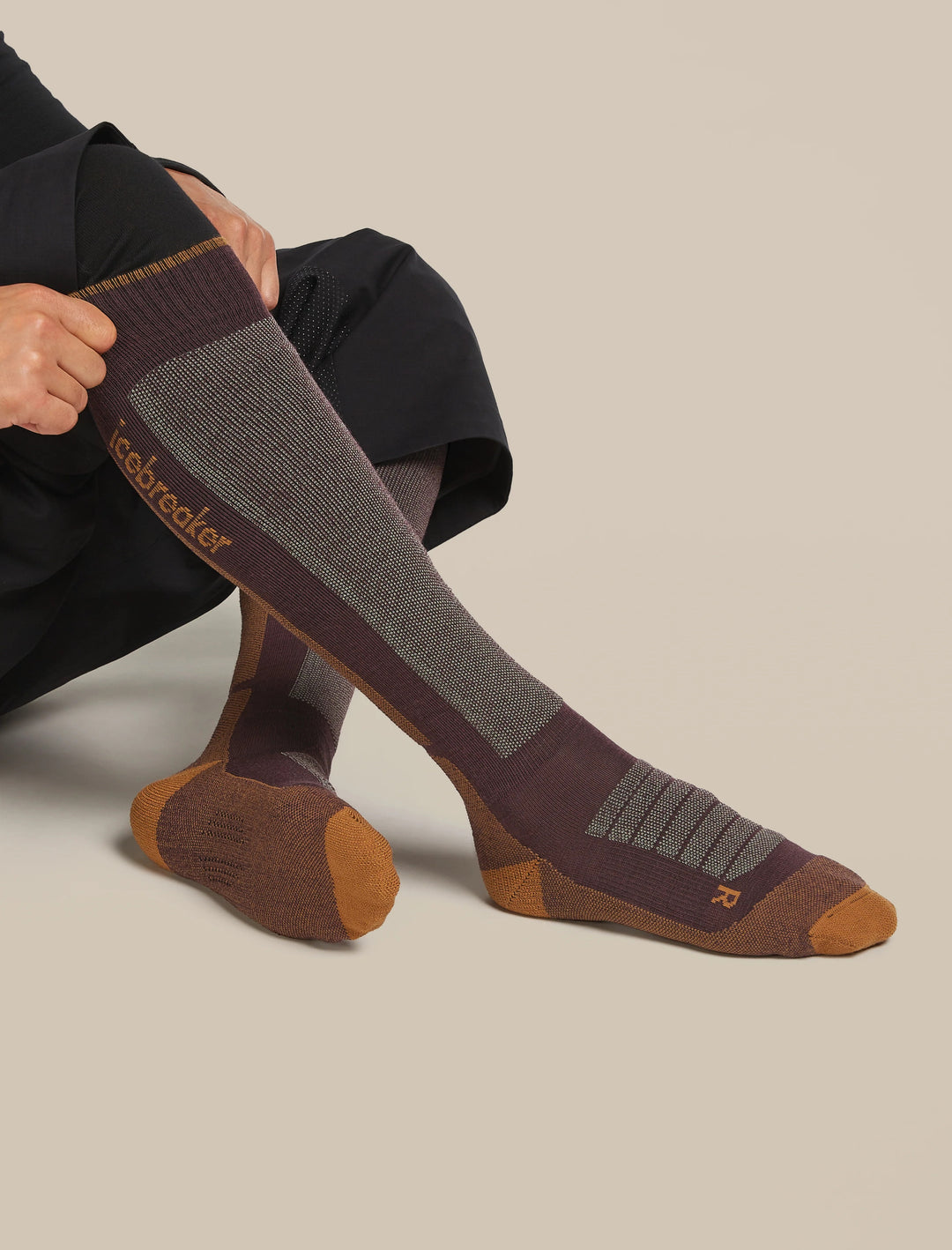 Mens Merino Ski+ Medium Over The Calf Socks Java Trail 0A573P