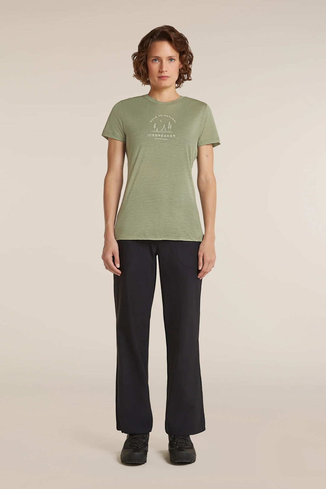 Womens Merino 150 Tech Lite Short Sleeve T Shirt Peaceful Pass Sleeve  Lichen 0A57JN