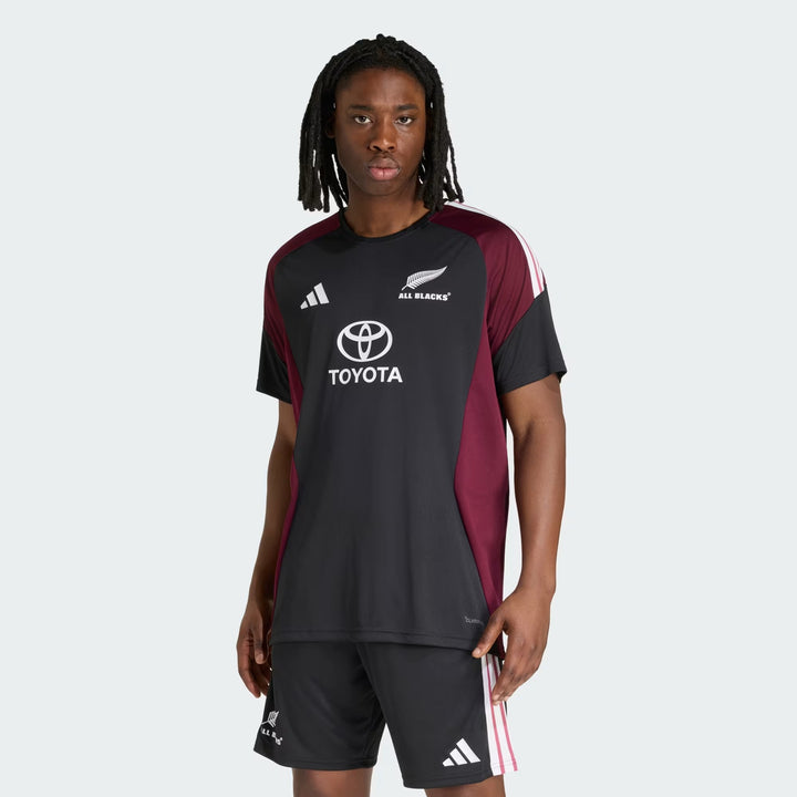 All Black Performance Tee KF1540