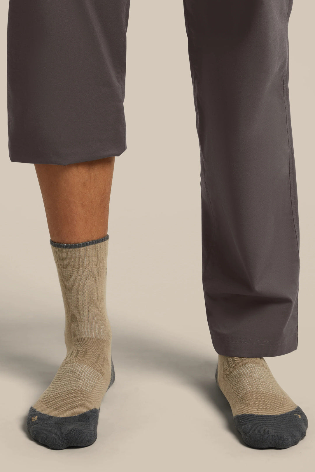 Mens Merino Hike+ Light Crew Socks   Cumin/Obsidian 0A578O