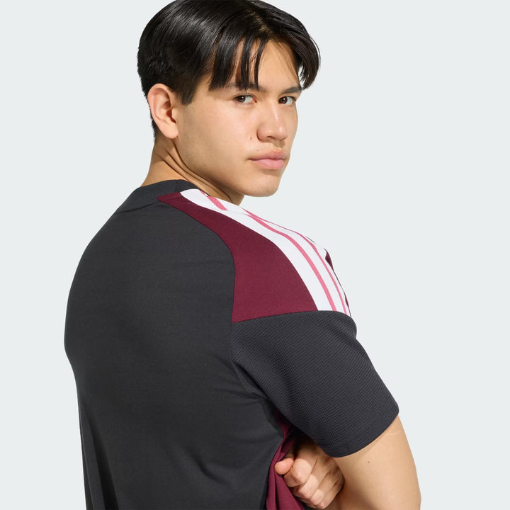 All blacks Cotton Tee KH2355