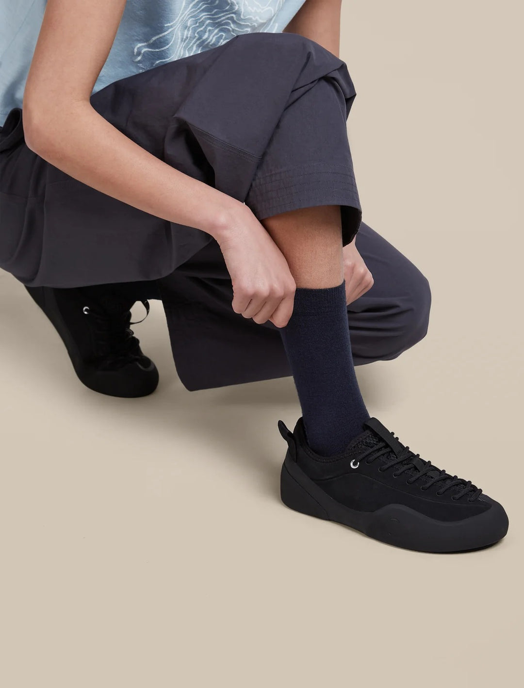 Womens Merino Lifestyle Fine Gauge Crew Socks Midnight Navy/Dark Loden 105253