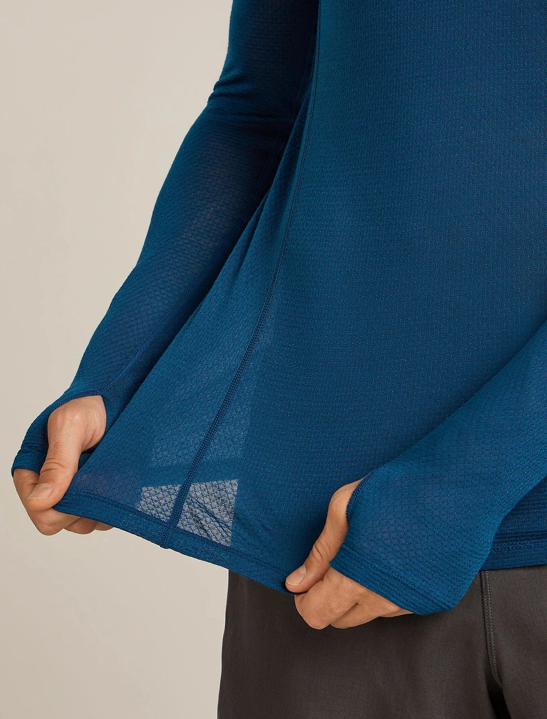 Mens Merino Blend 75 Cool-Lite™ Featherlight™ Long Sleeve Crew Thermal Top Atlantis 0A577J