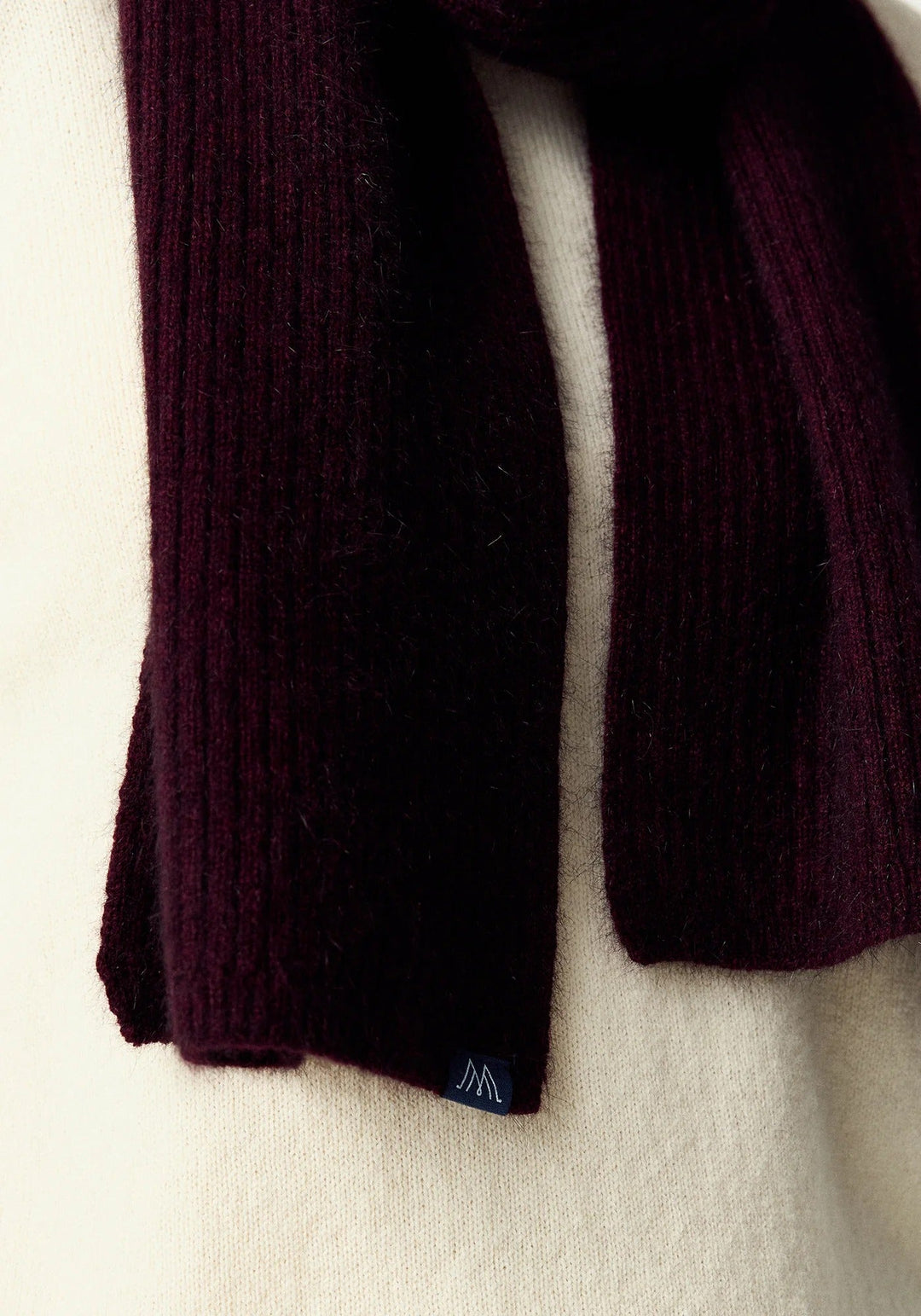 Unisex MM Ribbed Beetroot Scarf 0578
